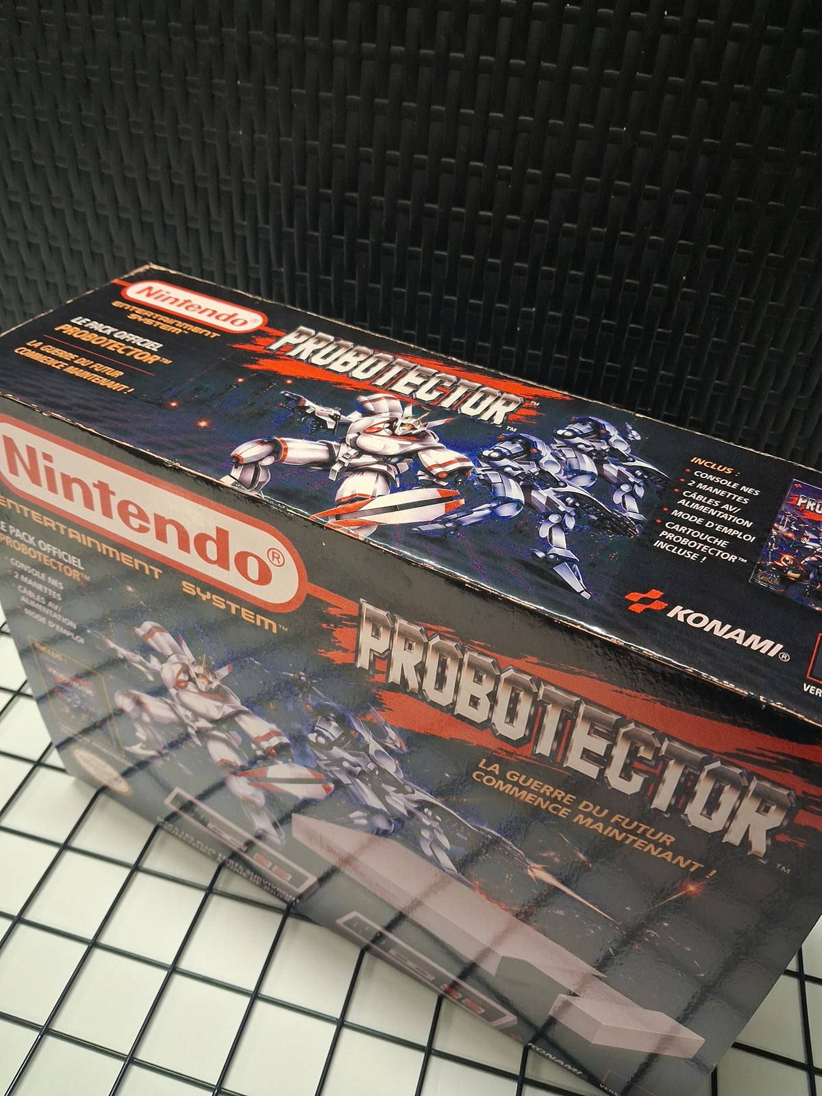 Fourreau Custom NES – Probotector – Fabrication Artisanale Effet Vintage